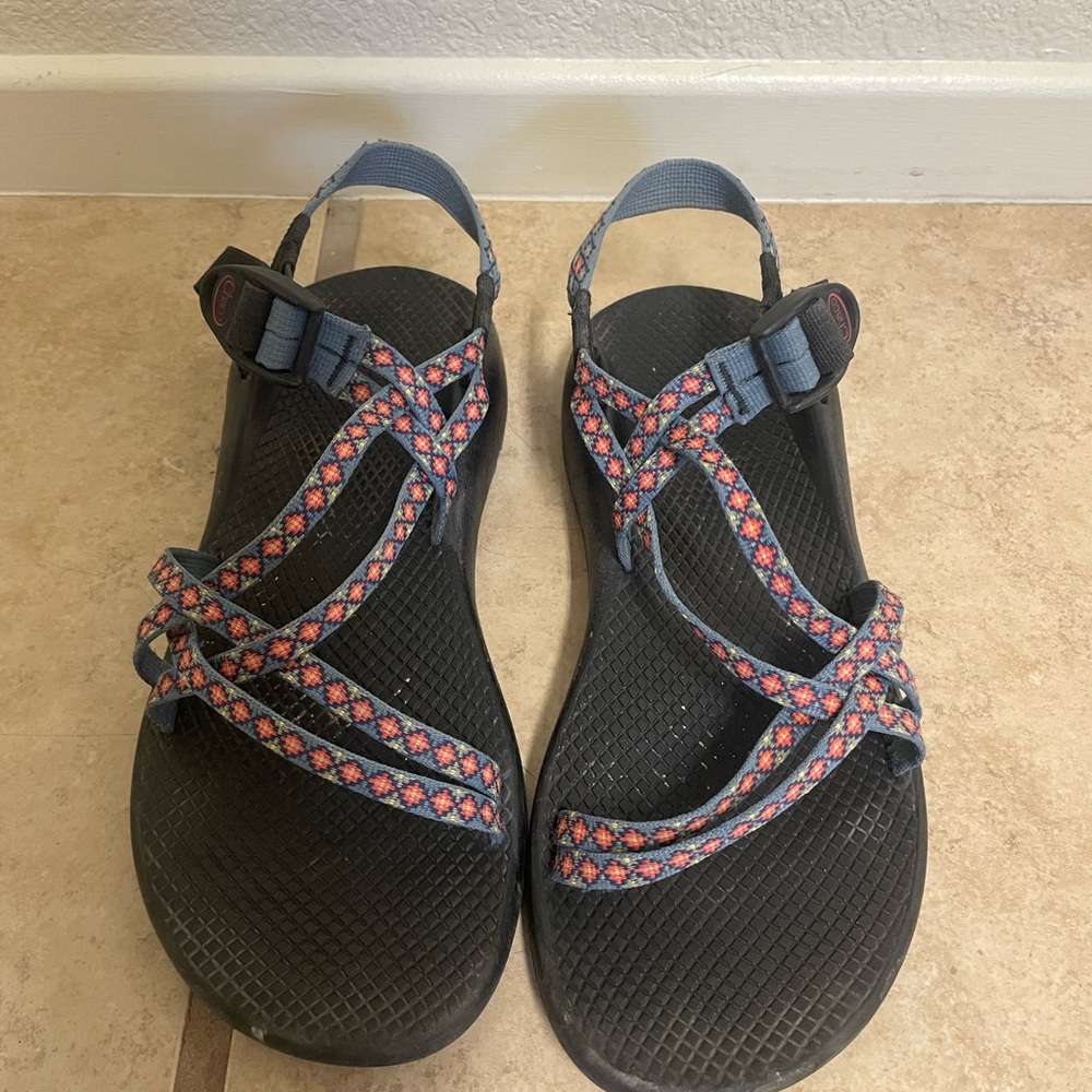Chacos size 10
